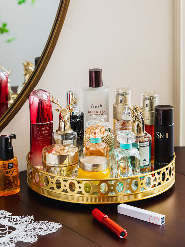 Luxuriöses Spiegeltablett aus  – Luxury Skincare Tray Bewertung und Preis